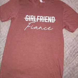 Small fiancé pink short sleeved shirt